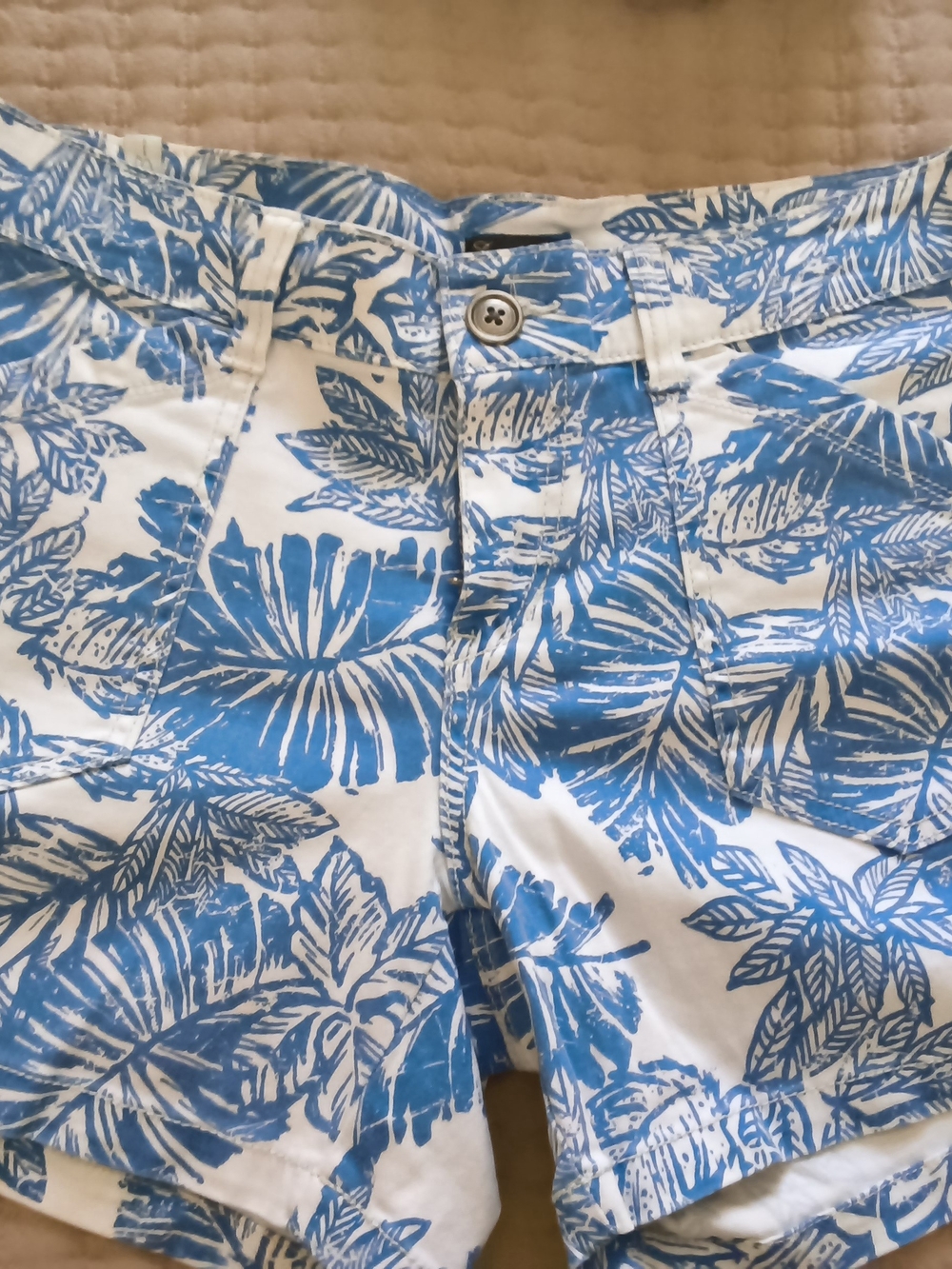Blue Floral Print Women’s Bermuda Shorts